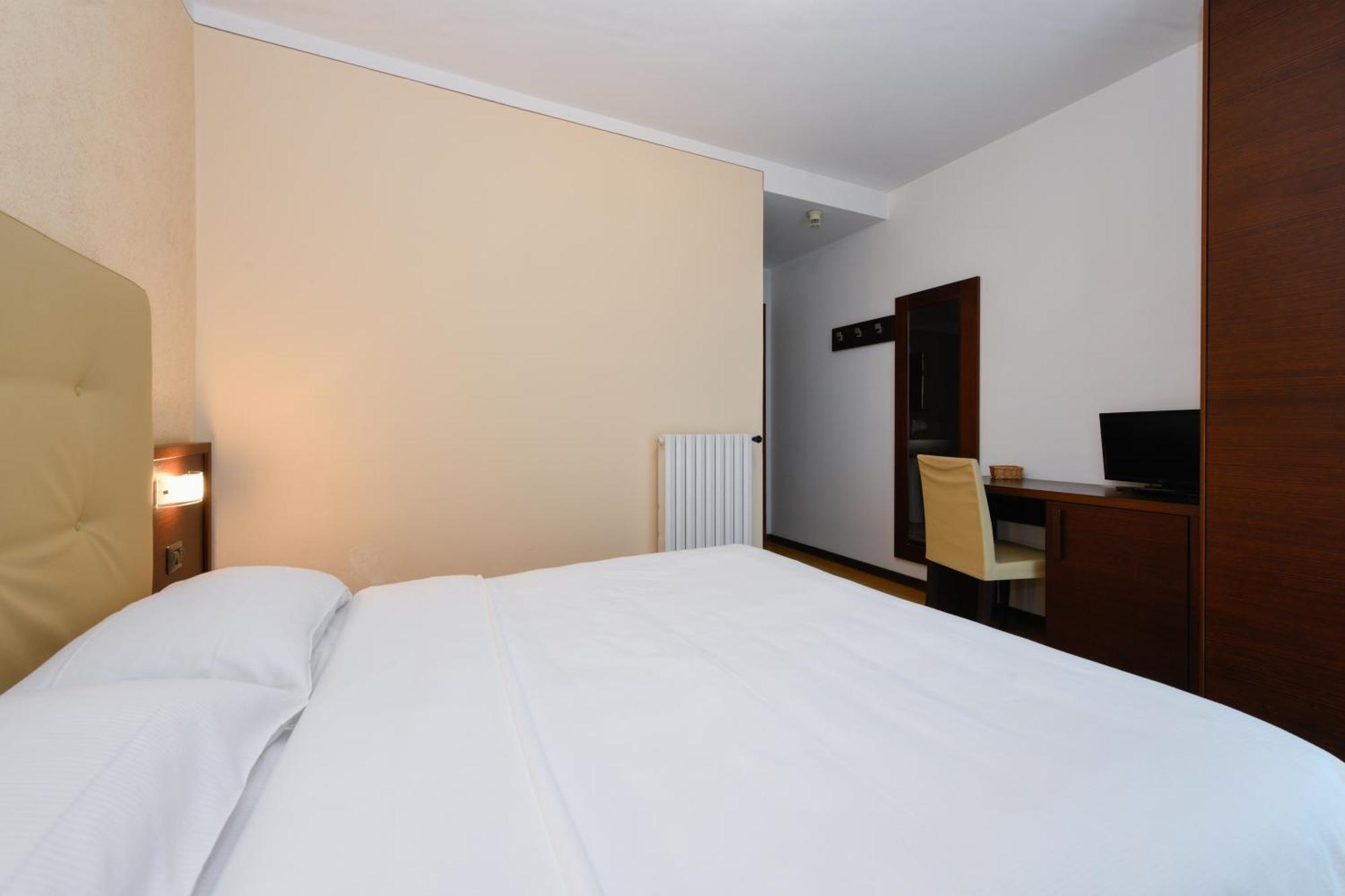 Hotel Bellavista Tignale Zewnętrze zdjęcie